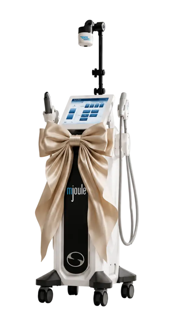 BBL HEROic phototherapy device for skin rejuvenation